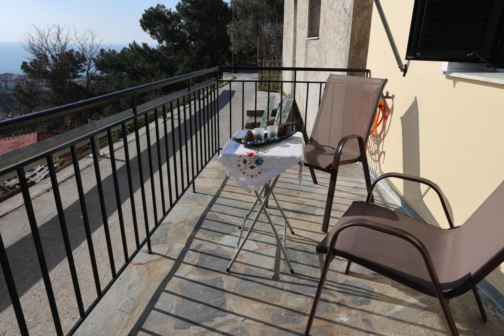 Mary'S Villas Plomari ภายนอก รูปภาพ